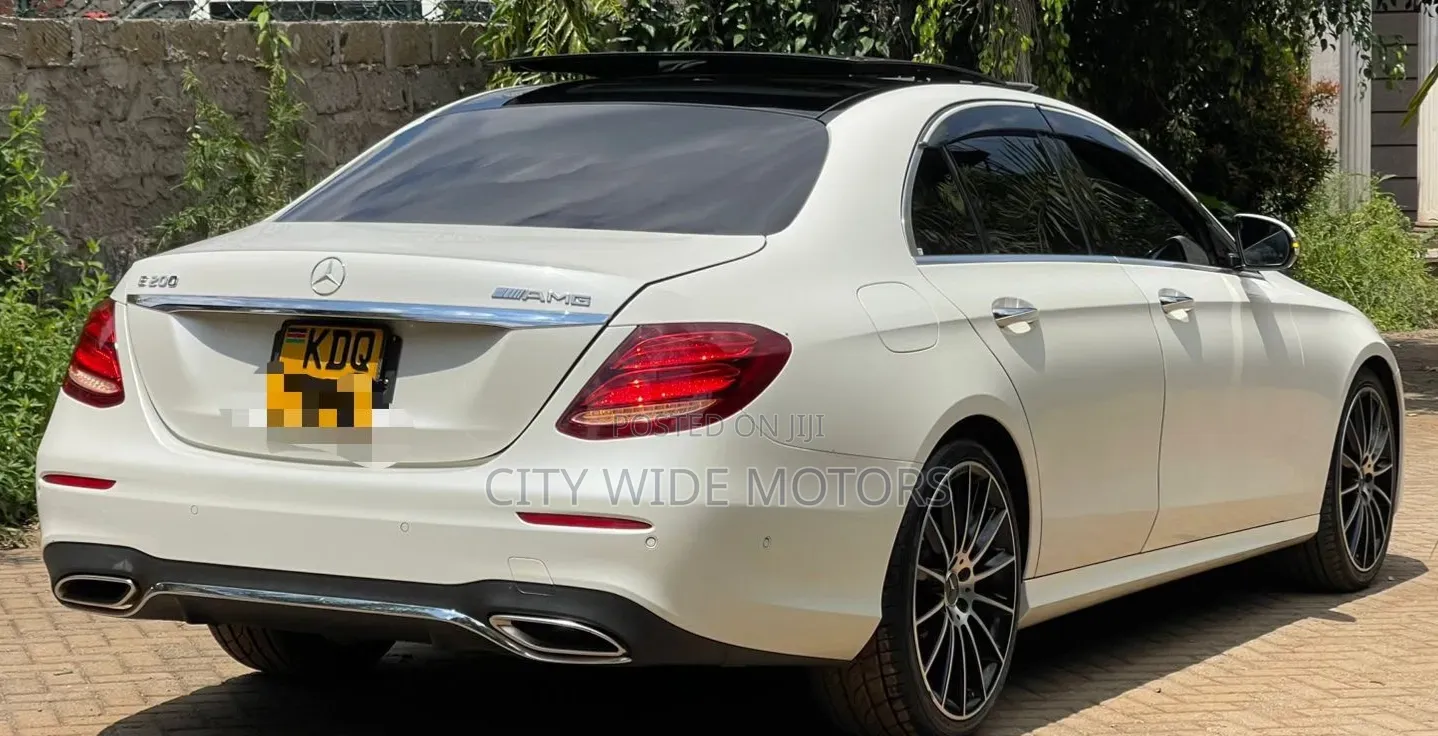 Mercedes-Benz E200 2017 White