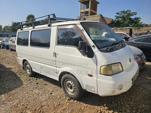 Nissan Vanette 2011 White