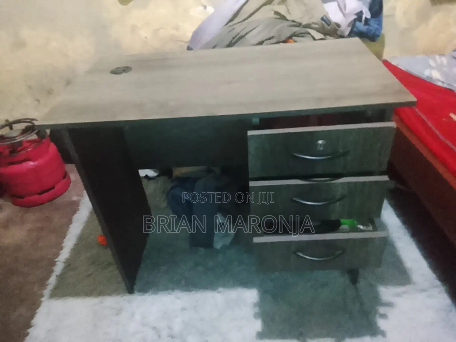 Office Desk