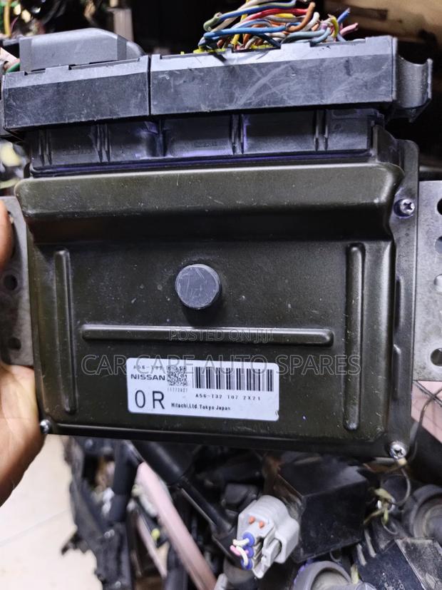 Engine Computer Nissan Cube BZ11 Engine - thumbnail 2
