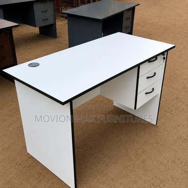 Office Desk,Desktop Office Computers Etc