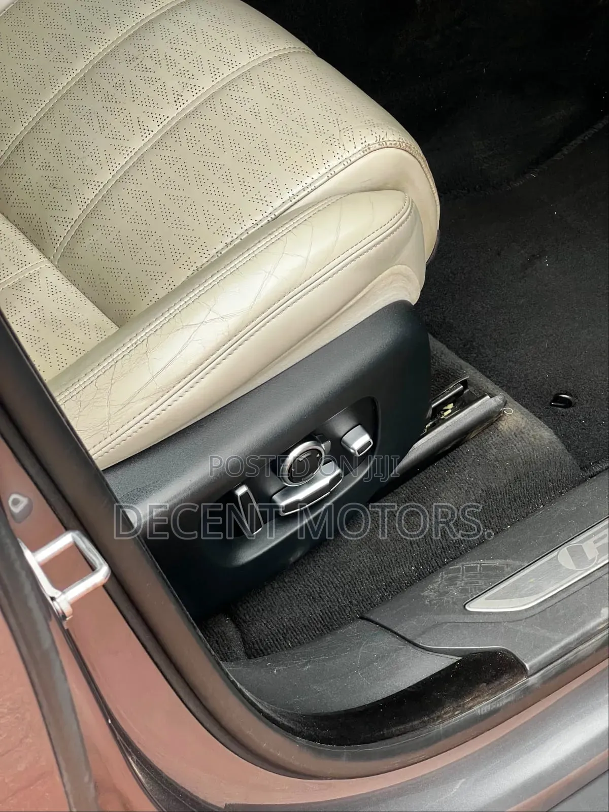 Land Rover Range Rover Velar 2019 Gray