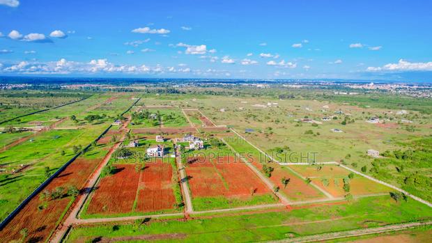 Plots for Sale in Ruiru Villa Next to Daykio With Ready Title Deads