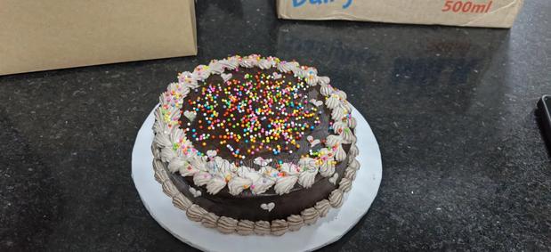 Chocolate Cake - thumbnail 2