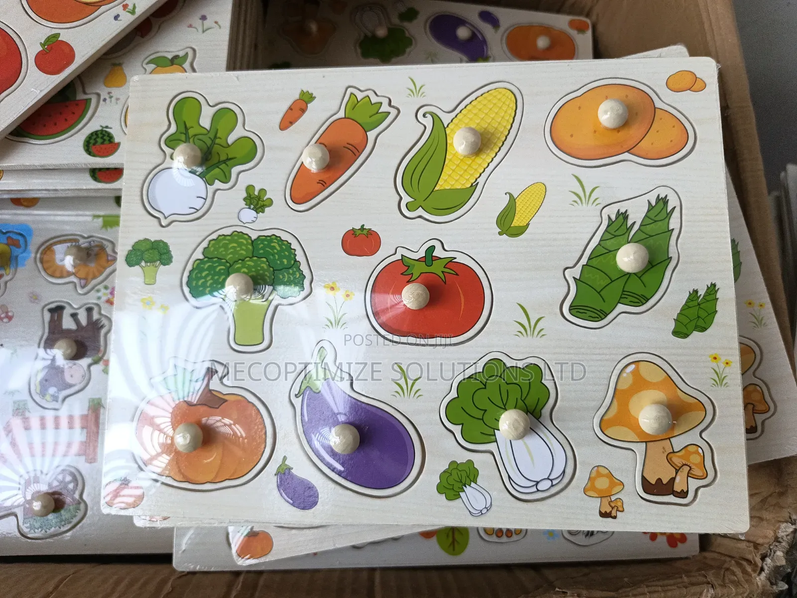 Montessori Wooden Vegetables Knob Peg Puzzle Board for Kids