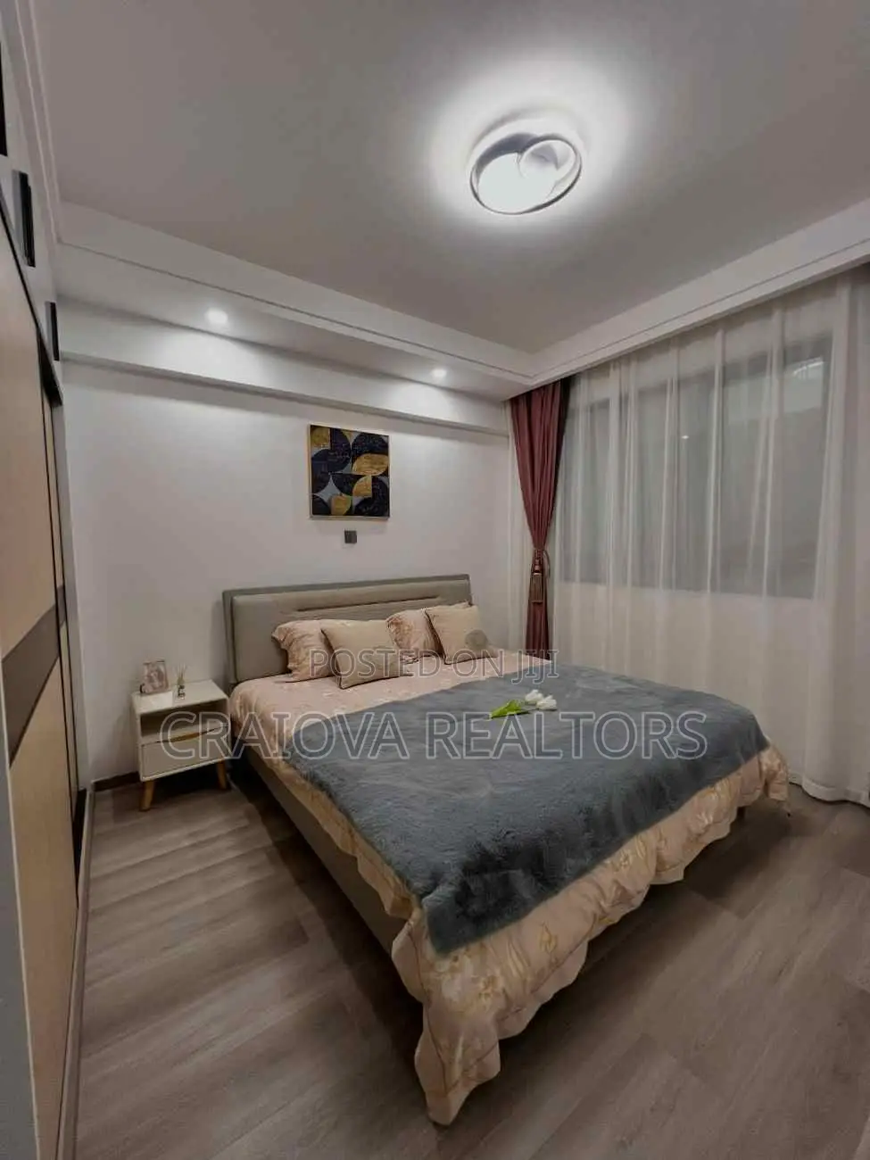 2bdrm Apartment in Valley Arcade for sale