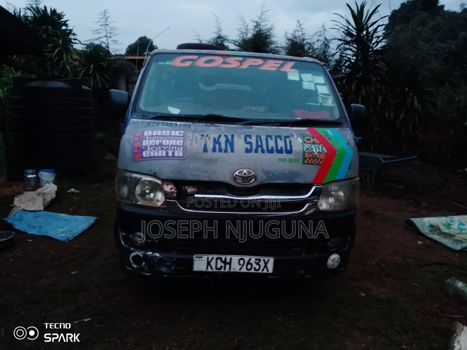 Toyota HiAce 2010 Silver