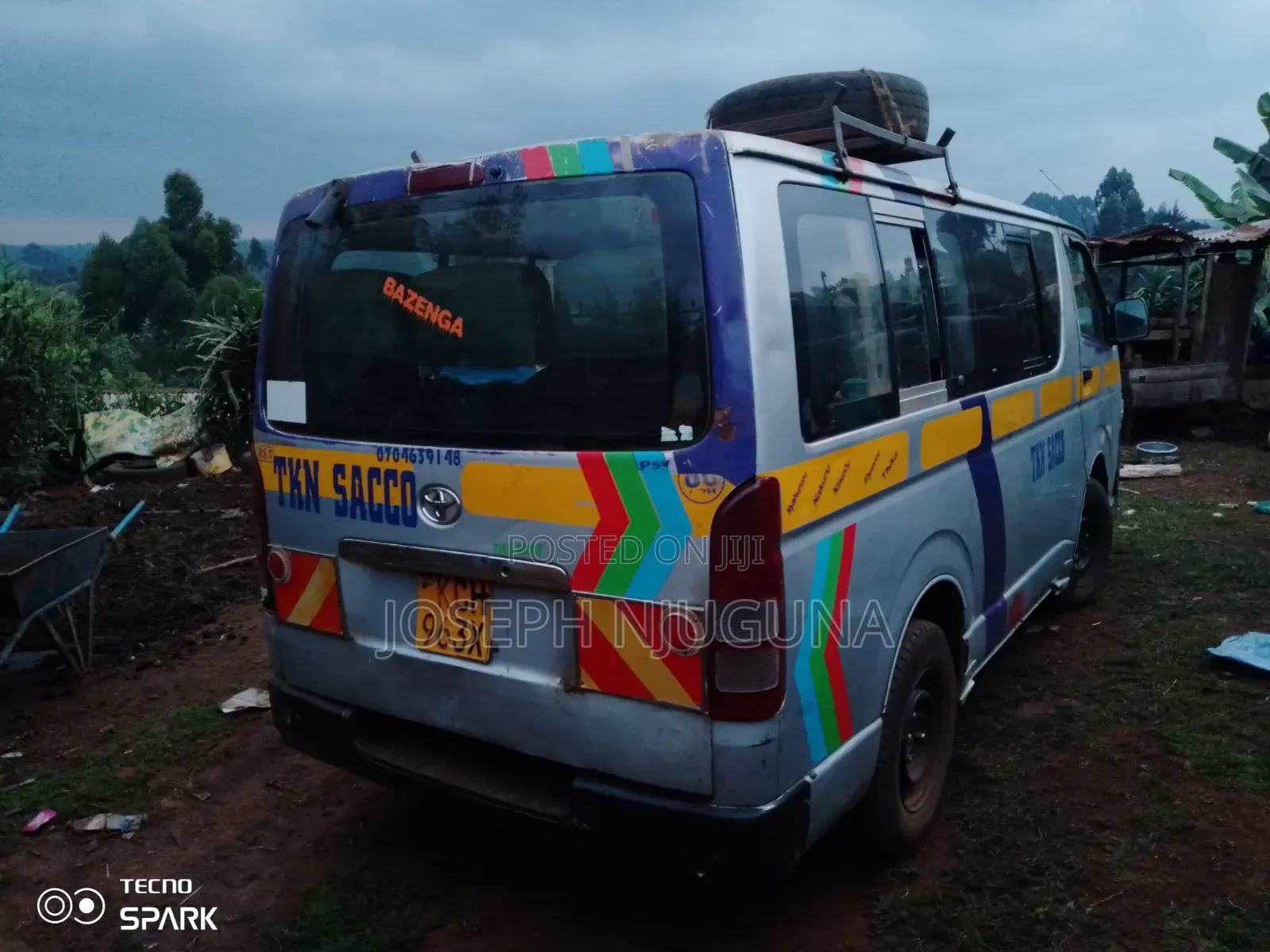 Toyota HiAce 2010 Silver