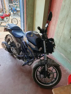 Yamaha 2025 Blue