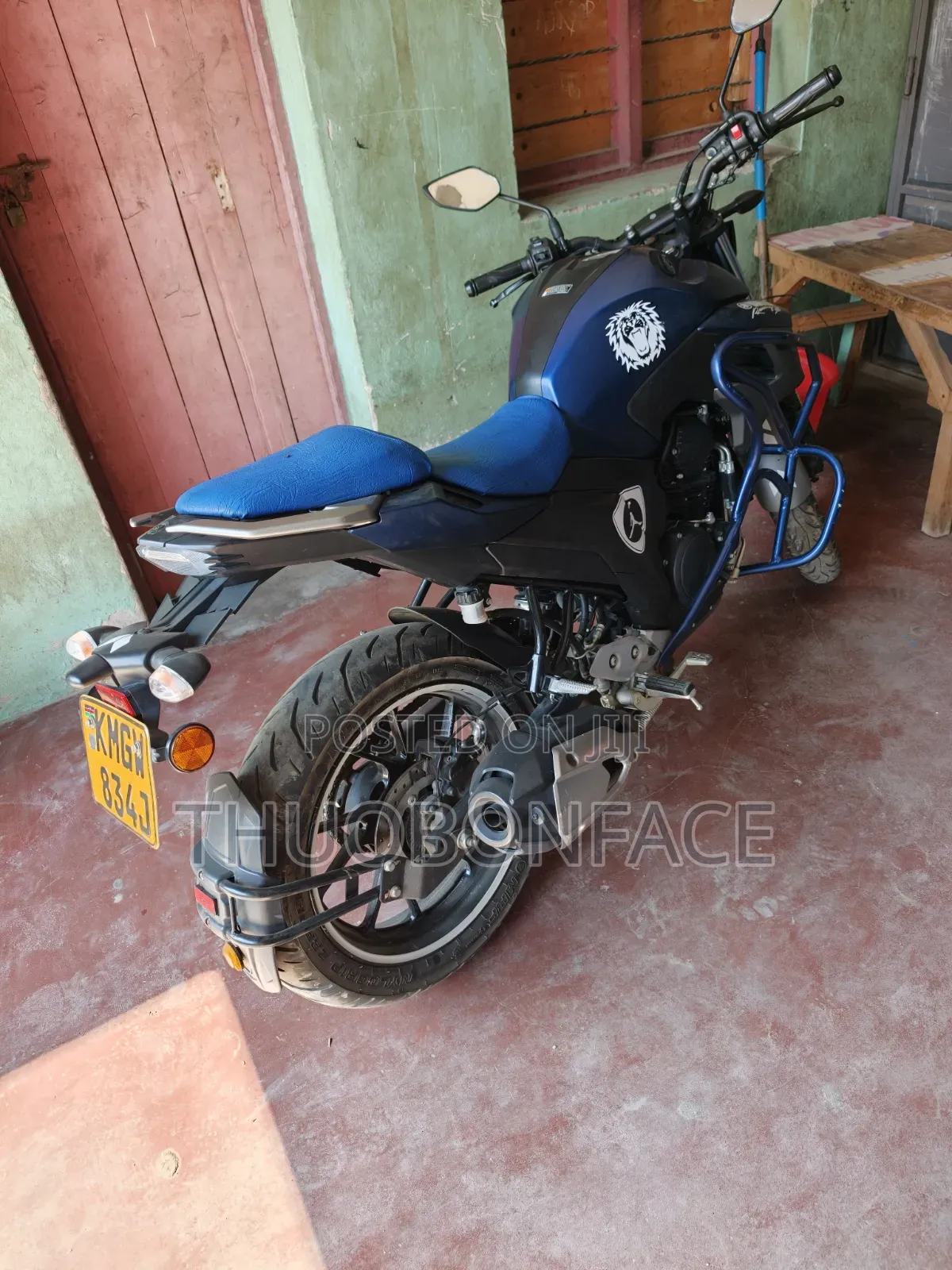 Yamaha 2025 Blue