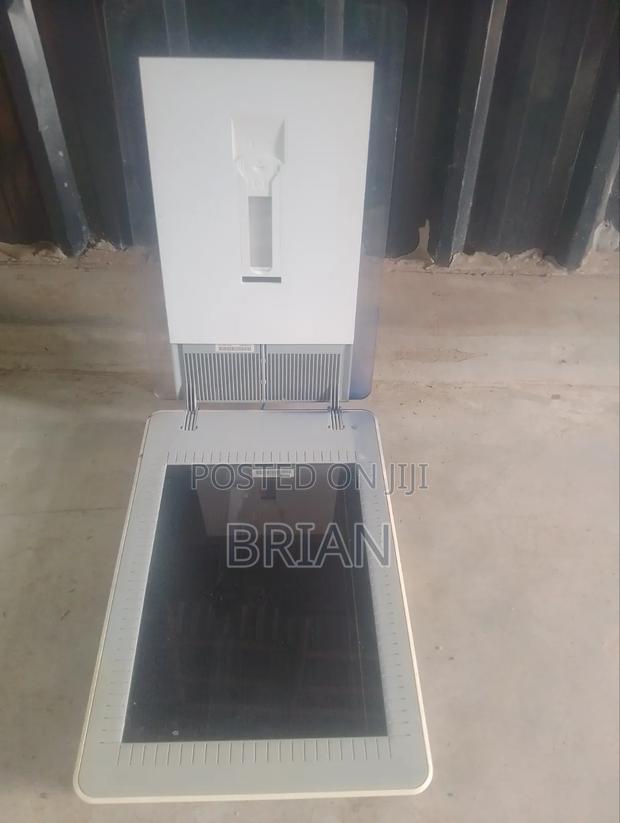 Scanner HP Scanjet G2710
