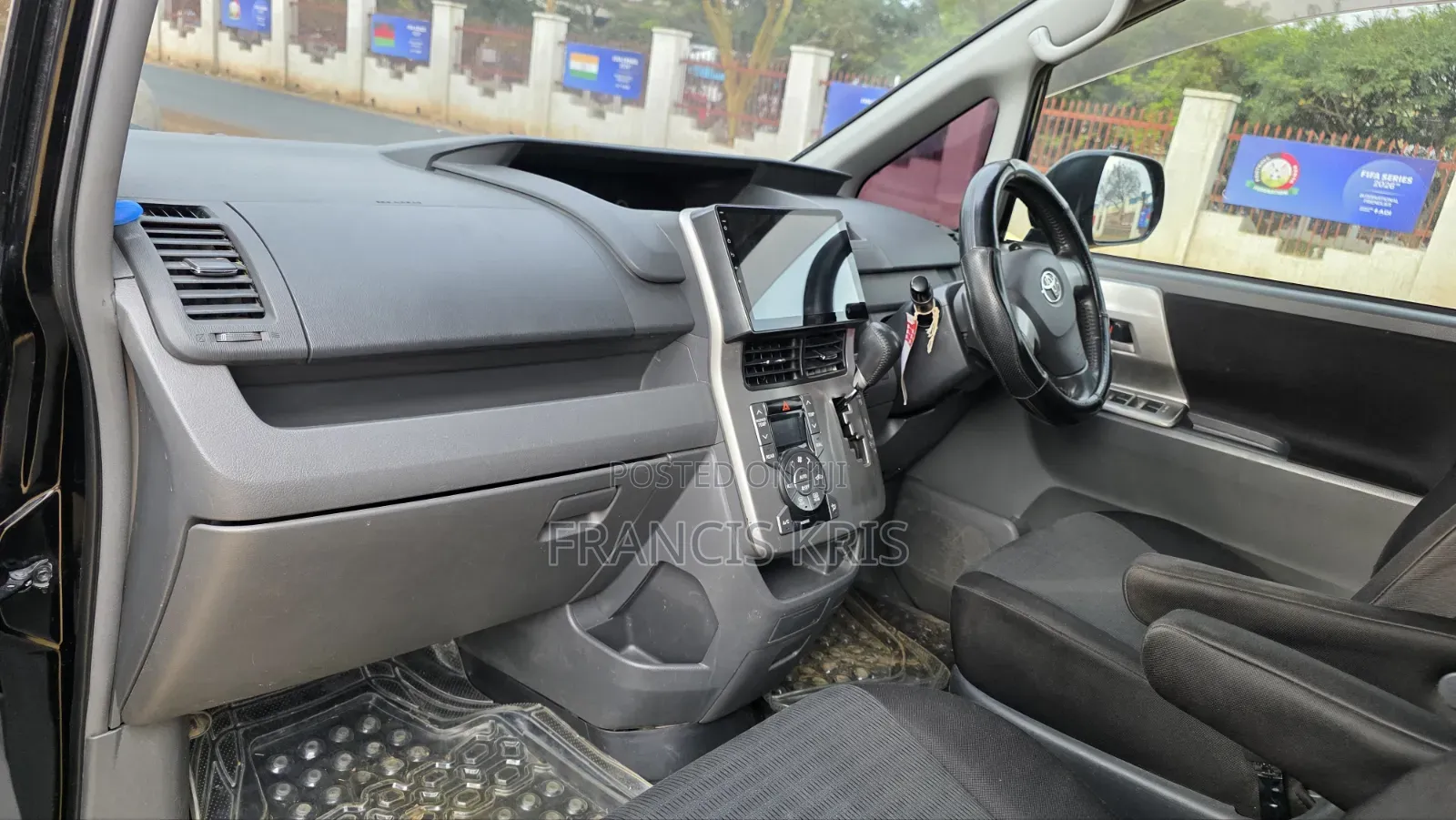 Toyota Voxy 2011 Matt Black