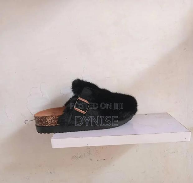 Fluffy Clogs - thumbnail 3