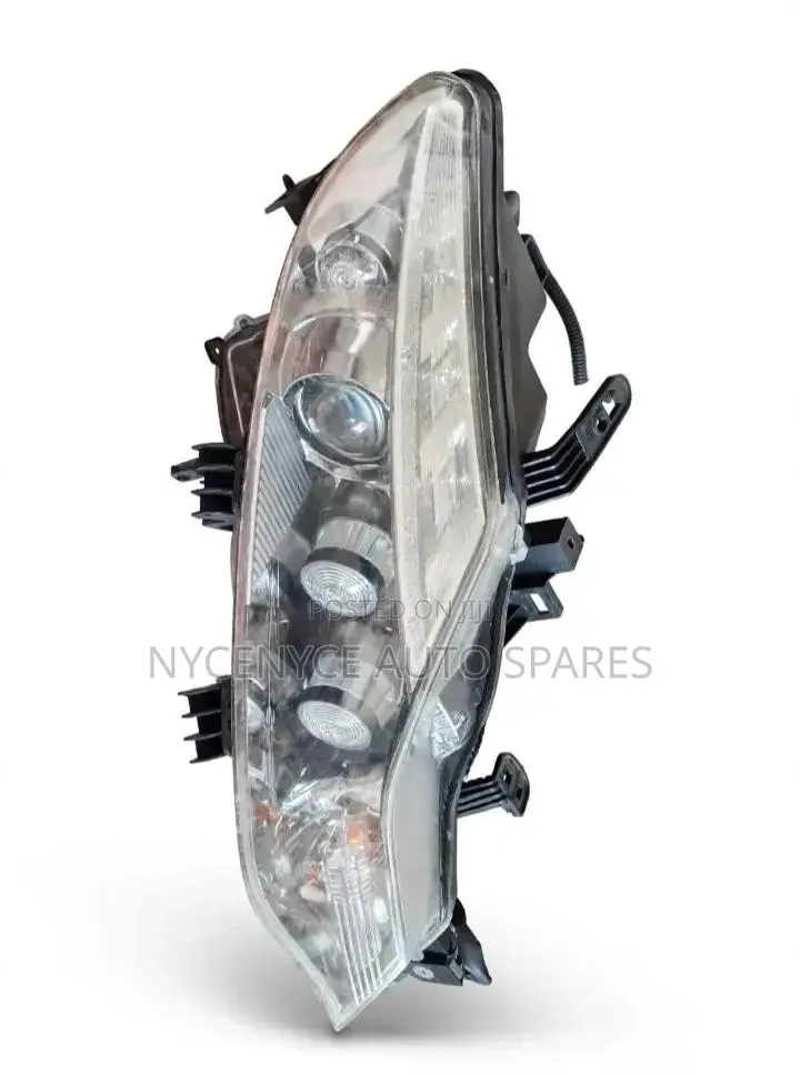 Nissan Murano Headlights 2010 Xenon