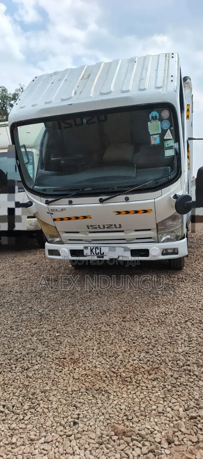 Isuzu ELF Super Clean