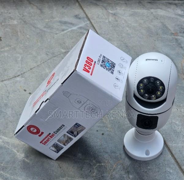 Dual Lens Smart Light Bulb Camera With Night Vision CCTV
