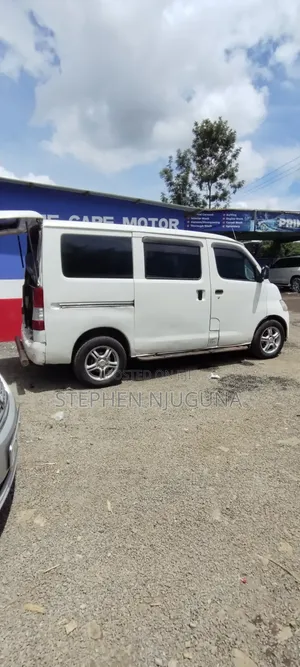 Toyota TownAce 2012 White
