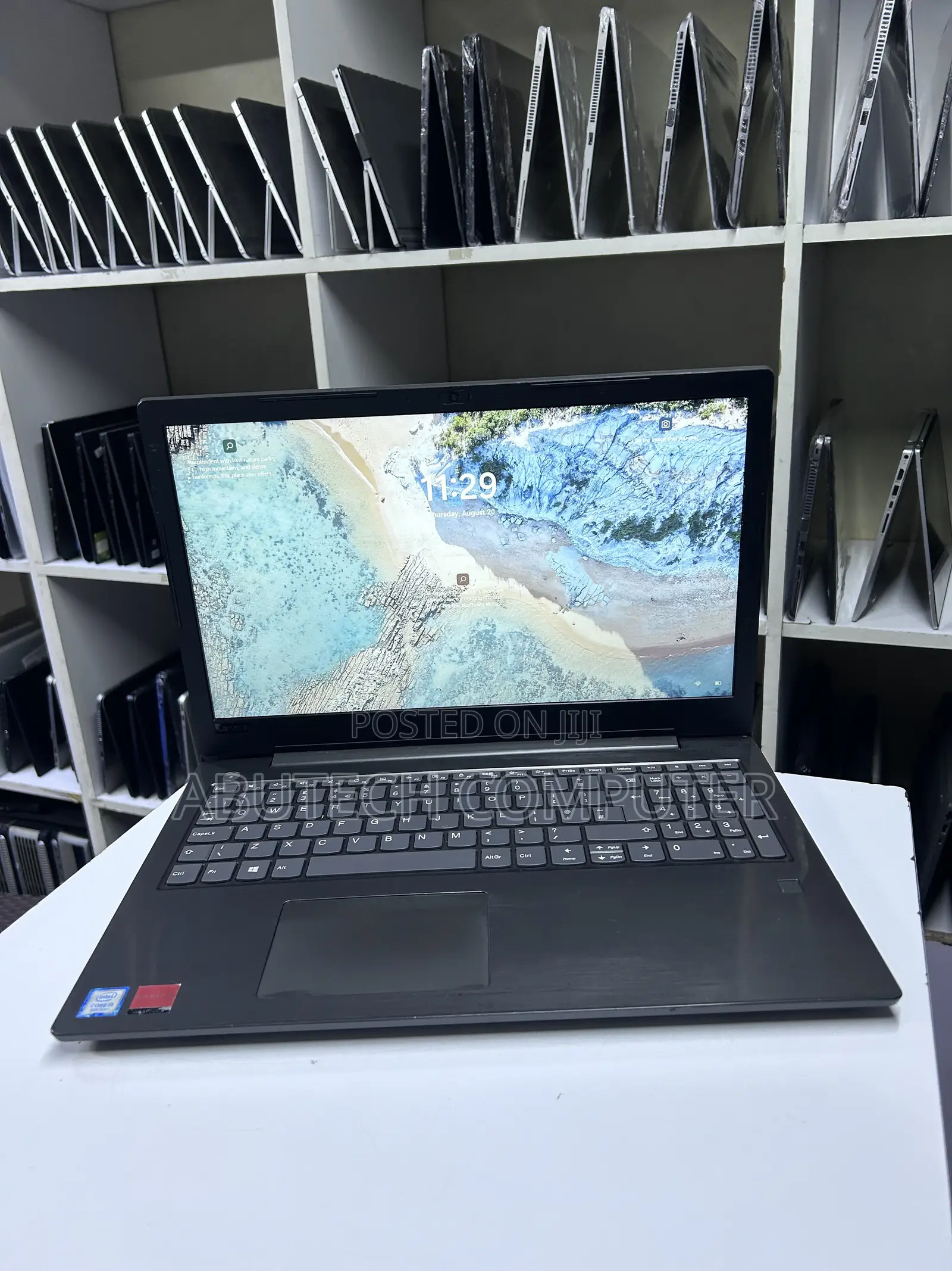 Laptop Lenovo V330 8GB Intel Core i5 SSD 256GB