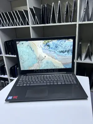 Laptop Lenovo V330 8GB Intel Core i5 SSD 256GB