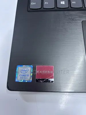 Laptop Lenovo V330 8GB Intel Core i5 SSD 256GB