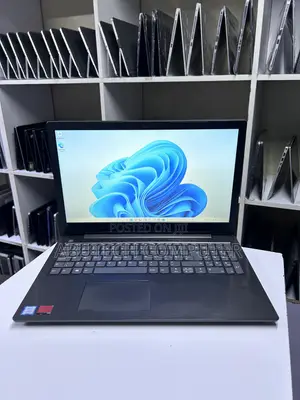 Laptop Lenovo V330 8GB Intel Core i5 SSD 256GB