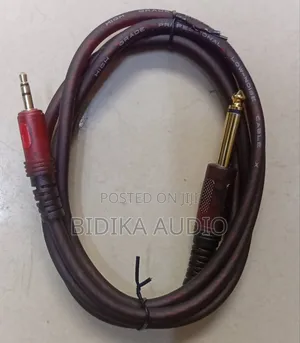 3.5mm Aux to 1/4 Inch Instrument Adapter Cable 1.5 Metres
