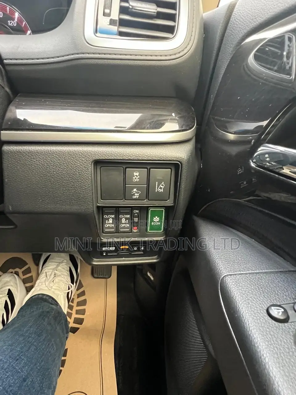 Honda Odyssey 2.4 Absolute 2WD 2019 Pearl