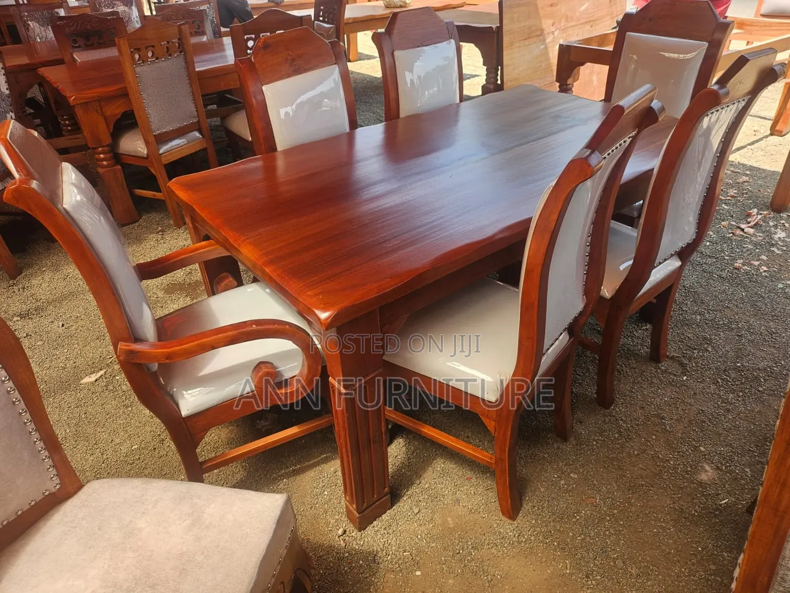 Dinning Table 6seater Mahogany Wood