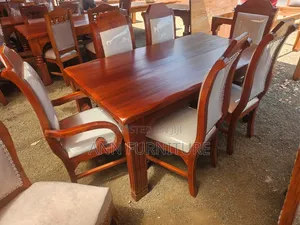 Dinning Table 6seater Mahogany Wood