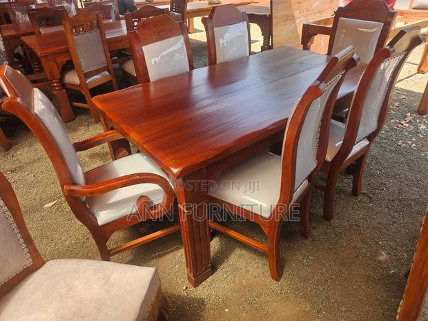 Dinning Table 6seater Mahogany Wood