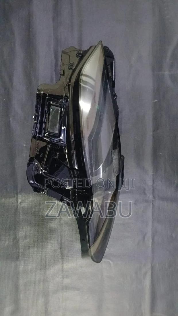 Headlight Lens Mazda 2 Axela 2020- - thumbnail 2