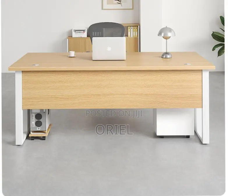 Office Desk : Ergonomic Computer Desk