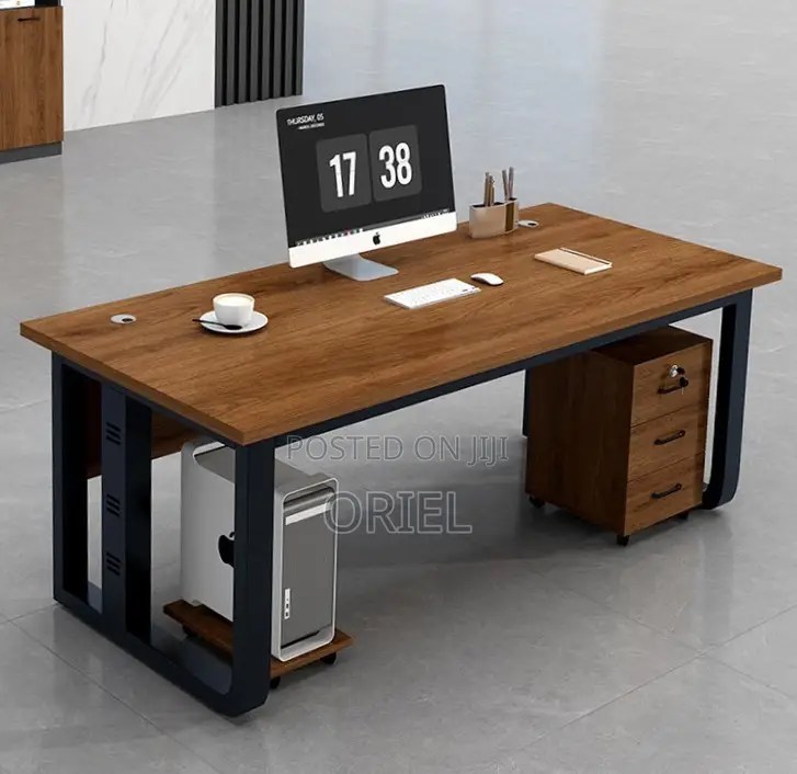 Office Desk : Ergonomic Computer Desk