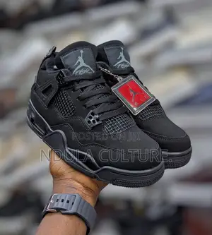 Jordan 4 Black Cat