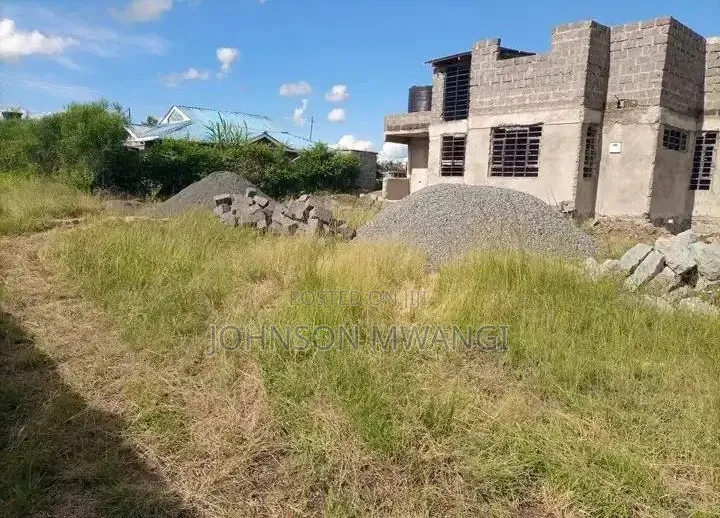 Prime Residential Controlled Plot in Estate