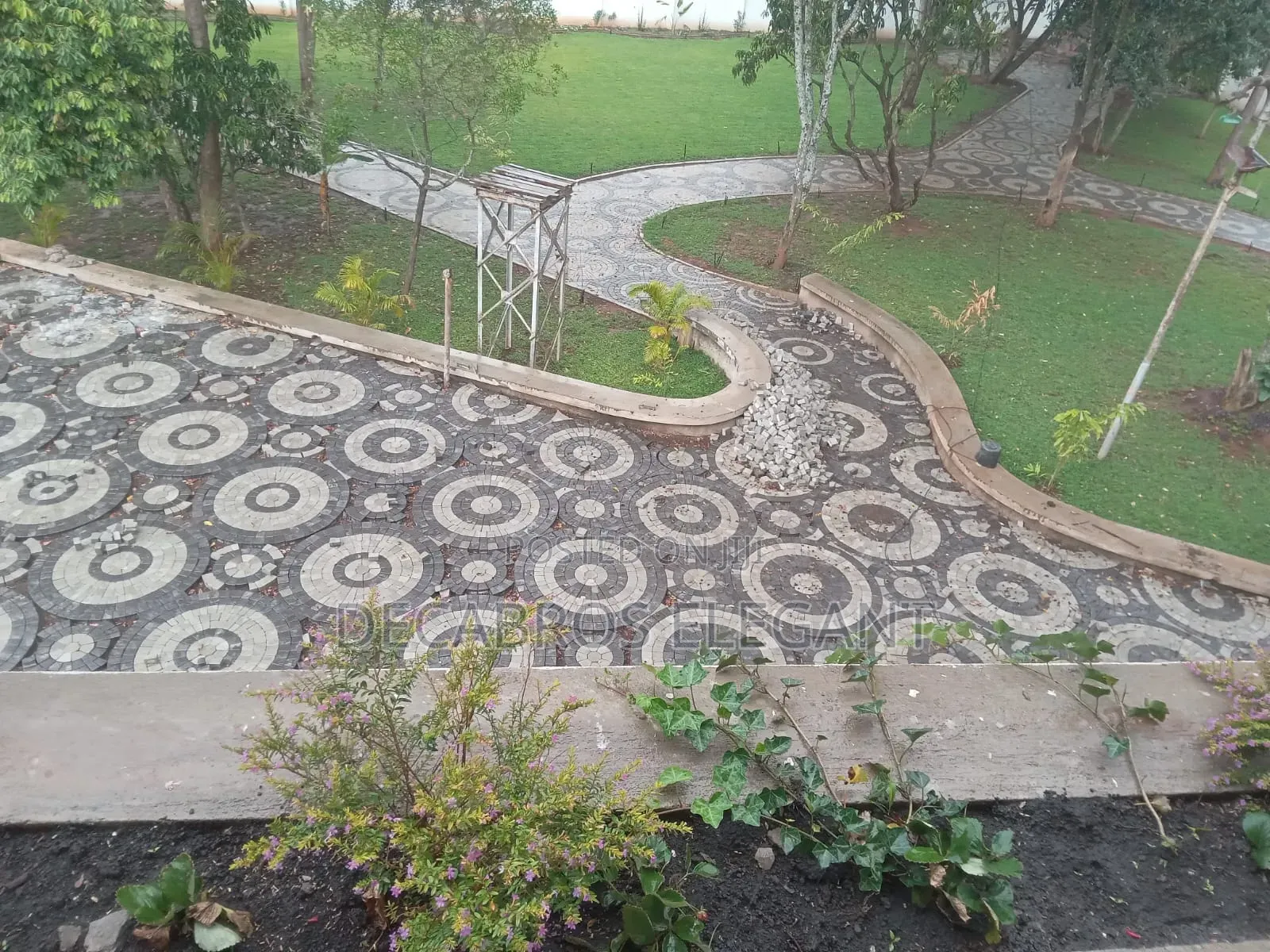 Cobblestone and Cabro Paving