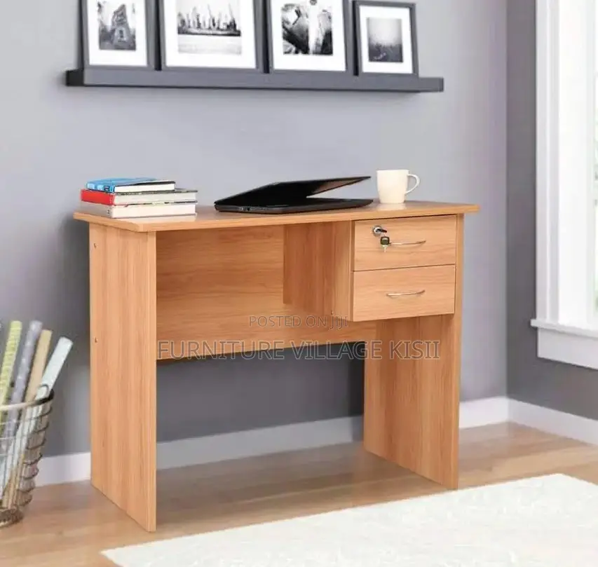 Office Desk: Clerical Office Desk