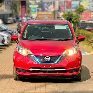 Nissan Note 1.2 Hybrid 2020 Red