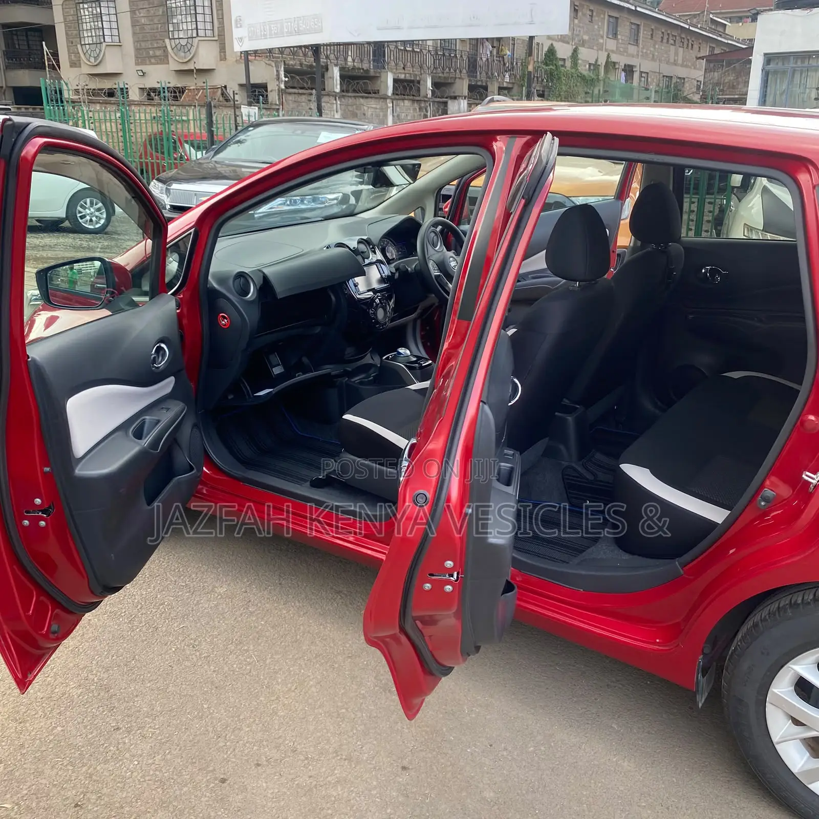 Nissan Note 1.2 Hybrid 2020 Red
