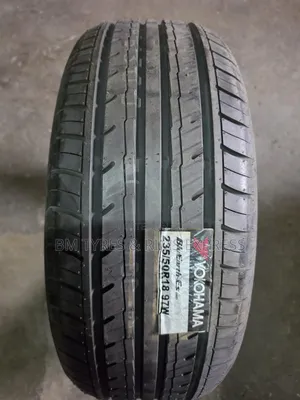 235 /50 R18 YOKOHAMA TIRES (Japan)