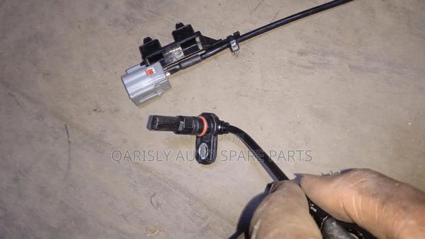Front Abs Sensor Isuzu Dmax New Model