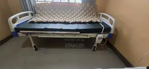 Double Crank Hospital Bed, Mattress and Ripple Mattress