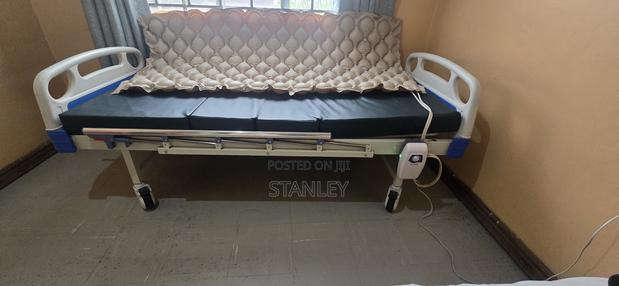 Double Crank Hospital Bed, Mattress and Ripple Mattress