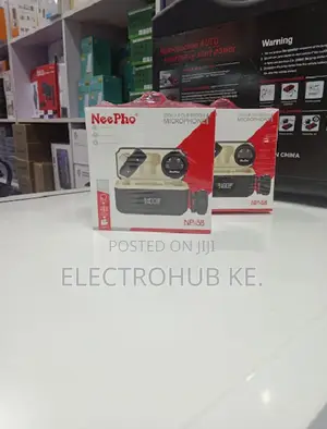 NeePho NP-58 Wireless Microphone With Collar Clip