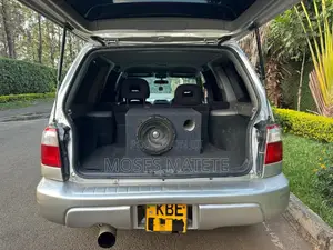 Subaru Forester 2001 Silver