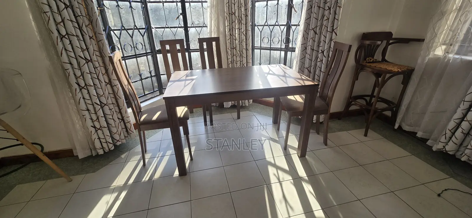 4 Seater Dining Table