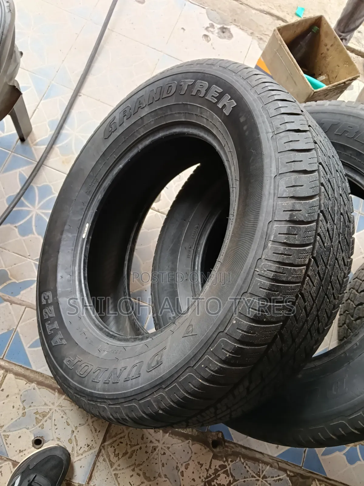 Dunlop 285/60r18 Safi
