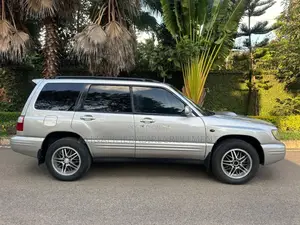 Subaru Forester 2.0 S Type A Automatic 2001 Silver