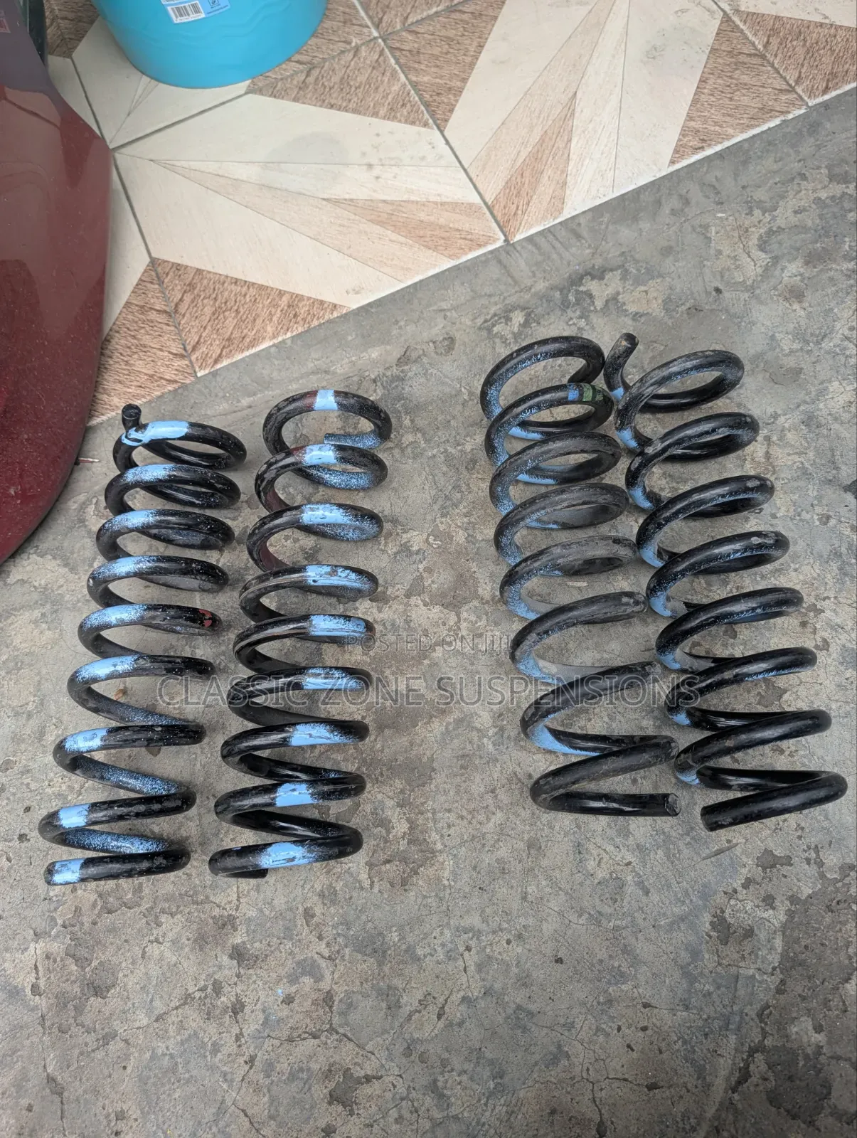 Mercedes C180 W202 Springs.