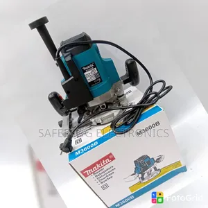 Makita Wood Router – Professional Electric Routing Machine